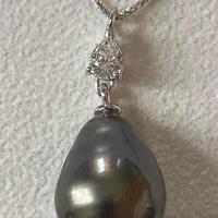 COLLANA PERLA TAHITI ORO 18kt. DIAMANTE GOCCIA