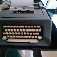 Macchina da scrivere Olivetti studio 46