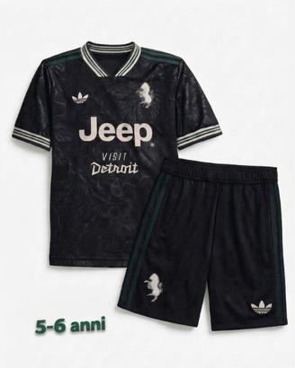 maglia e pantaloncino Juve 2026 5-6 anni nuovo