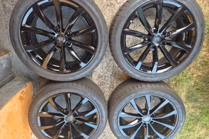 cerchi 18 kia niro con gomme estive 