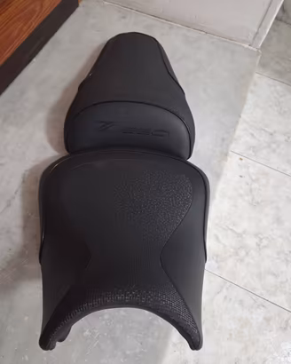  Z650 e NINJA 650 COMFORT