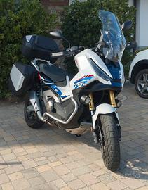HONDA XADV 750