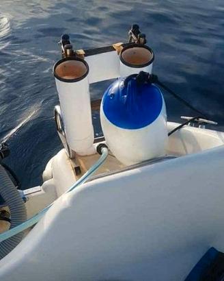 Tuna tubes - tubi per mantenere vivi i pesci-esca