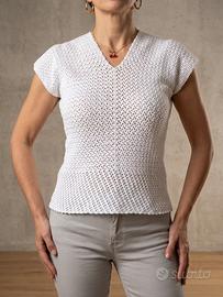 T-shirt ricamata a mano bianca tg M