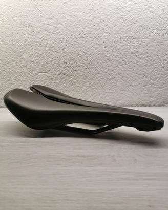 sella giant approach gravel strada mtb