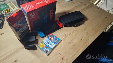 Nintendo switch + gioco + custodia originale 
