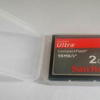 Scheda di memoria SANDISK CF 2GB