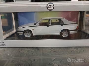 Alfa romeo 75 triple9 triple nine 1/18 TUNING