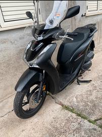 sh 125