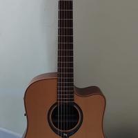 Chitarra acustica LAG HYVIBE