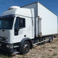 Iveco eurocargo 150-24 furgonatura scarrabile