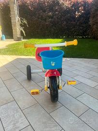 Triciclo u-go chicco