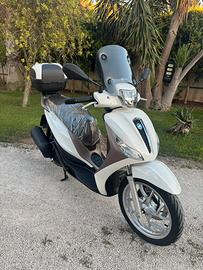 Piaggio Medley 125