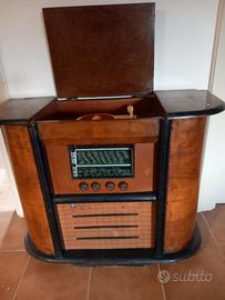 mobile radio +giradischi 