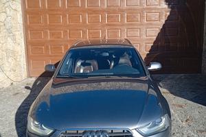 Audi A4 avant  143 CV manuale navi,pelle xeno