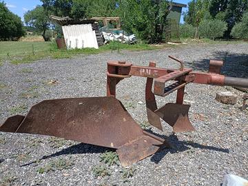Aratro Usato molto poco