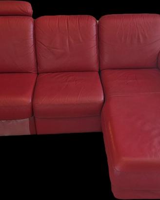 Divano in pelle rosso
