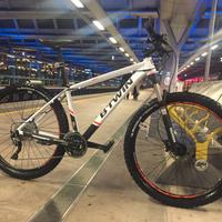 mountain bike BTwin rockrider 580