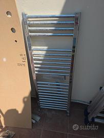 Termoarredo cromato verticale