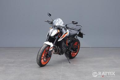 KTM 890 Duke