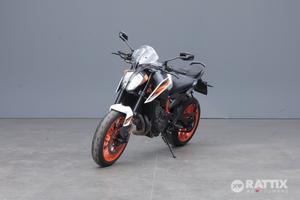 KTM 890 Duke