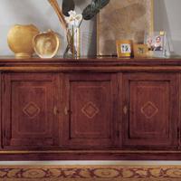 Credenza Madia Buffet con dettagli foglia oro.