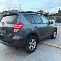 Toyota RAV4-UNICO PROPRIETARIO-4X4