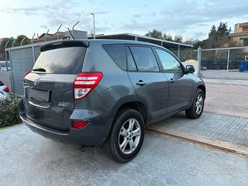 Toyota RAV4-UNICO PROPRIETARIO-4X4