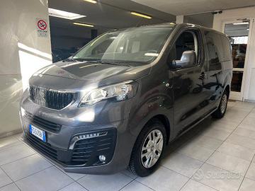 PEUGEOT Traveller BlueHDi 120 S&S Compact Busine