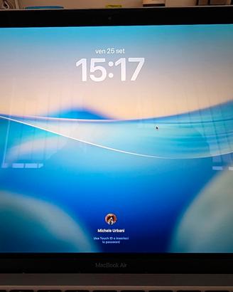 MacBook Air M1 8/256 gb