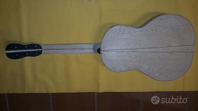 Chitarra terzina di liuteria