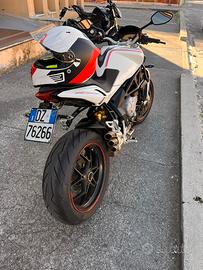 Mv Agusta brutale 800