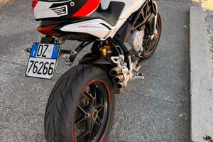 Mv Agusta brutale 800