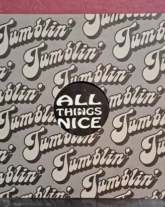 all things nice - post chaise 