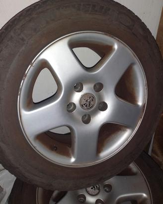 Cerchi in lega Vw Golf Touran + gomme invernali