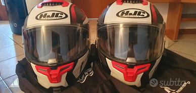 Caschi completi di interfoni