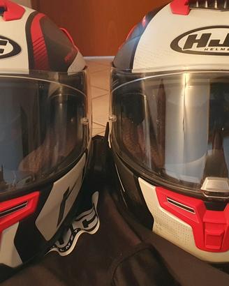 Caschi completi di interfoni