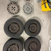 4 cerchi ferro r14 + Gomme + Copricerchi