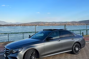 Mercedes Benz E 220 AMG line limited edition
