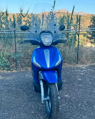 Piaggio Beverly 300 i.e.