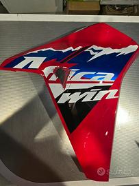 carena  anteriore destra africa twin 1100 