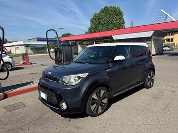 Kia Soul Soul 1.6 crdi 100 kW (136 CV)