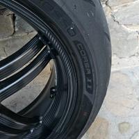 Gomme moto