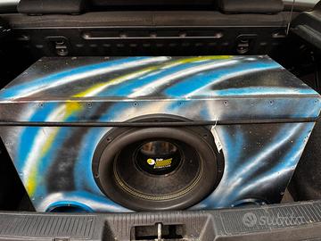 Subwoofer bass face indy s