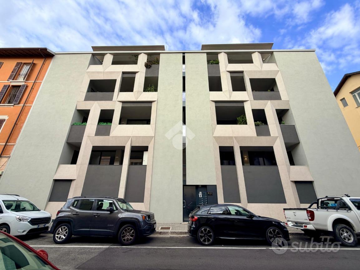 4 LOCALI A BRESCIA
