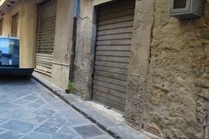 Rif.3650UF95595| magazzino caltanissetta