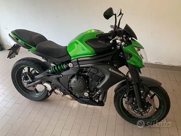 Moto Kawasaki Er 6N