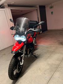 Moto Guzzi V85 TT - 2023