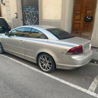 Volvo C70 2.4 D5 Momentum decappotabile anno 2008