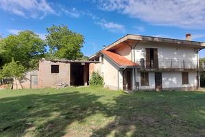 PORZIONE DI BIFAMILIARE A ALATRI